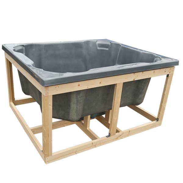 Structure en bois pour doublures de bains nordiques
