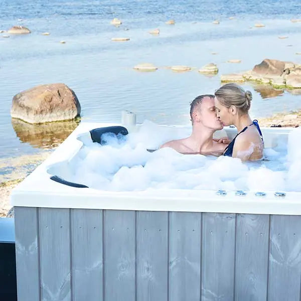 Bain nordique Quattro - 8 pers.
