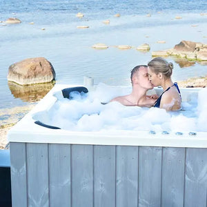 Bain nordique Quattro - 8 pers.