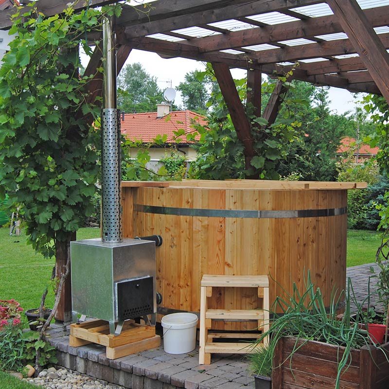 Spa en bois 4-12 personnes